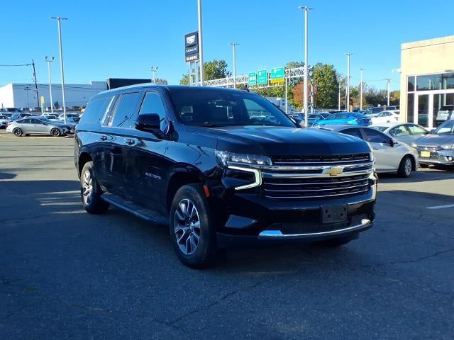 2024 Chevrolet Suburban LT