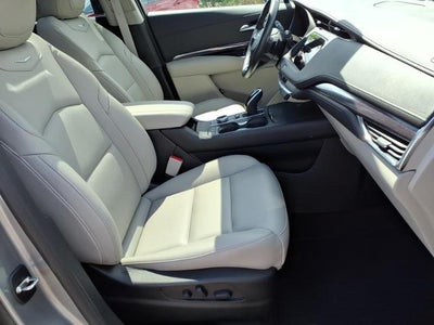 2023 Cadillac XT4 AWD Luxury