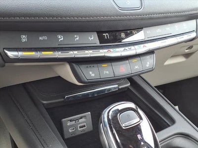 2023 Cadillac XT4 AWD Luxury