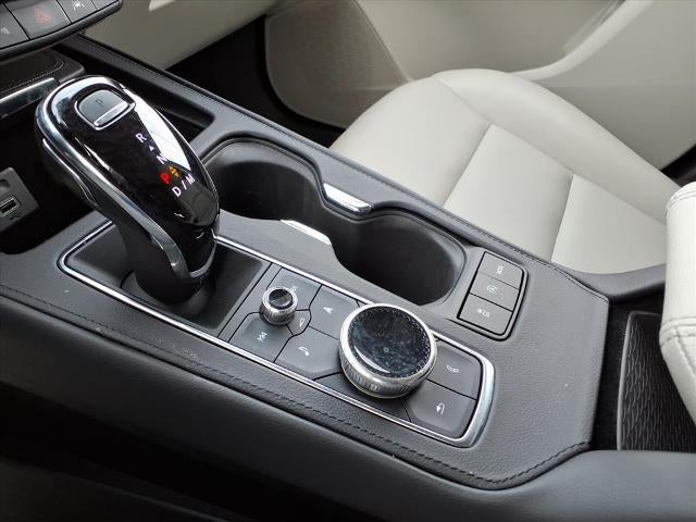 2023 Cadillac XT4 AWD Luxury