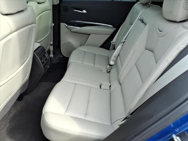 2023 Cadillac XT4 AWD Luxury