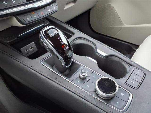 2023 Cadillac XT4 AWD Luxury