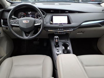 2023 Cadillac XT4 AWD Luxury