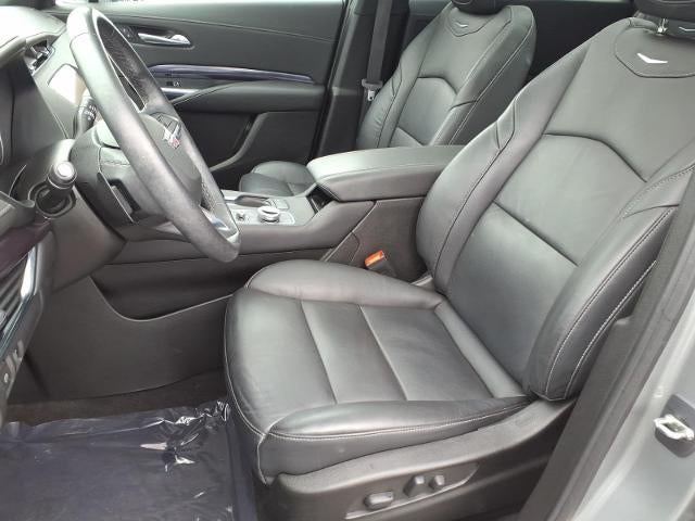 2023 Cadillac XT4 AWD Luxury