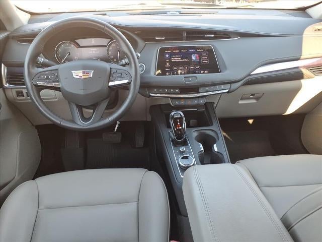 2023 Cadillac XT4 AWD Luxury