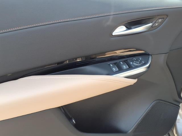 2024 Cadillac XT4 AWD Luxury