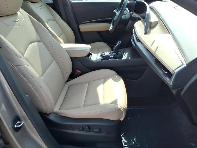 2024 Cadillac XT4 AWD Luxury