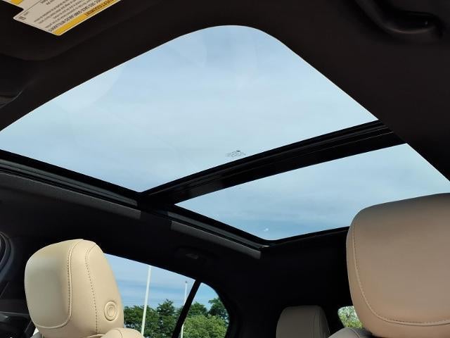 2024 Cadillac XT4 AWD Luxury