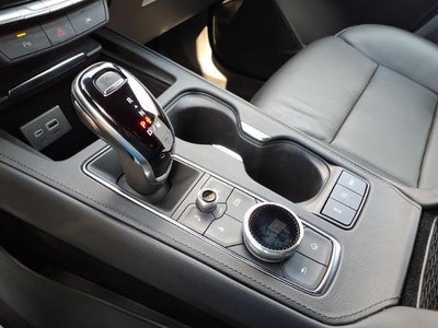 2025 Cadillac XT4 FWD Premium Luxury