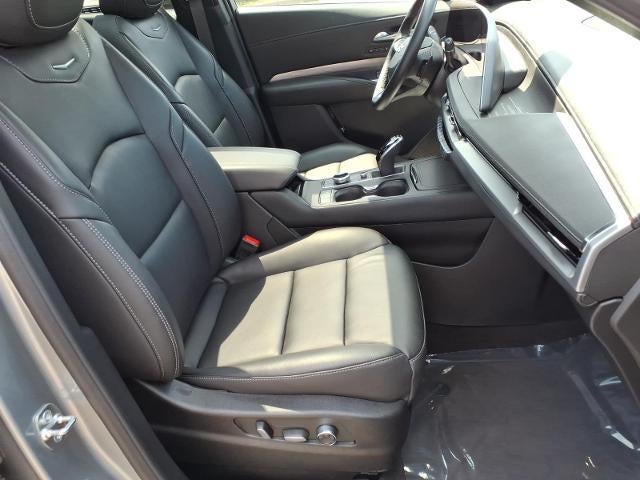2025 Cadillac XT4 FWD Premium Luxury