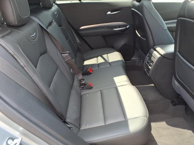 2025 Cadillac XT4 FWD Premium Luxury