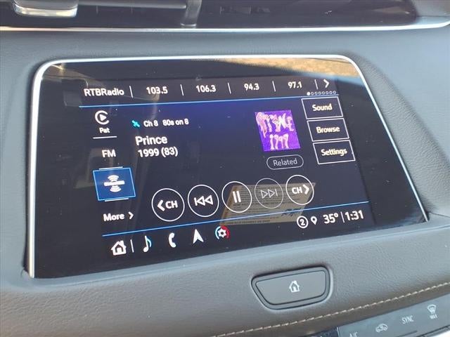 2022 Cadillac XT4 AWD Premium Luxury