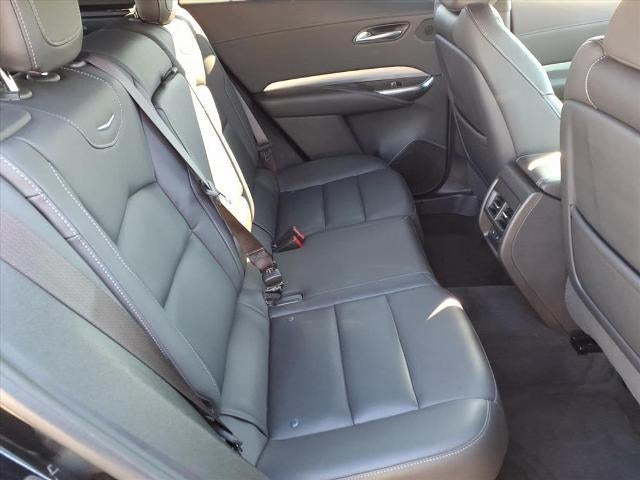 2022 Cadillac XT4 AWD Premium Luxury