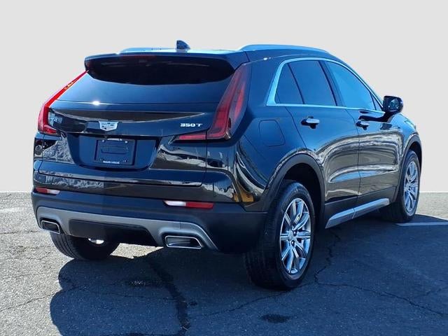 2022 Cadillac XT4 AWD Premium Luxury
