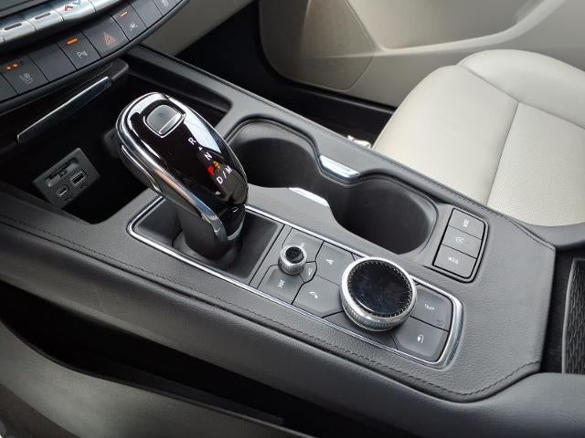 2023 Cadillac XT4 AWD Premium Luxury