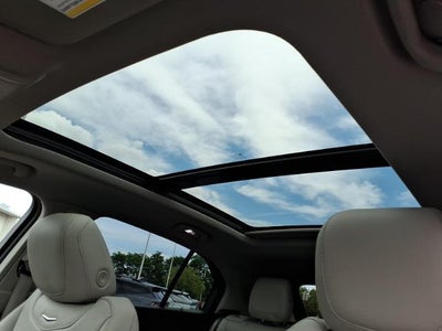 2023 Cadillac XT4 AWD Premium Luxury