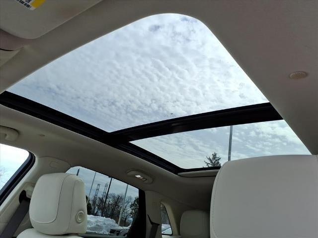 2023 Cadillac XT5 AWD Premium Luxury