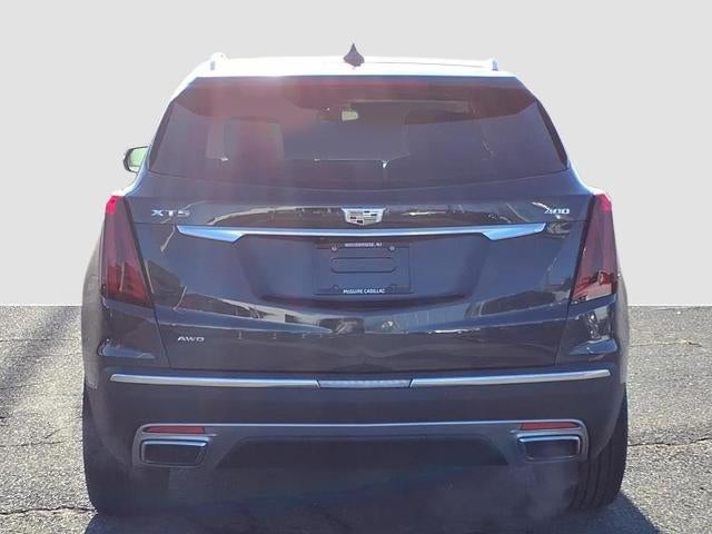 2022 Cadillac XT5 AWD Premium Luxury