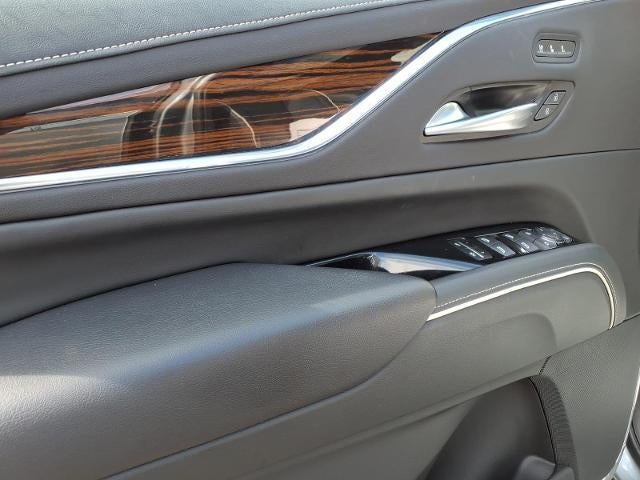 2023 Cadillac Escalade ESV 4WD Premium Luxury