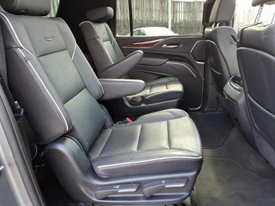 2023 Cadillac Escalade ESV 4WD Premium Luxury