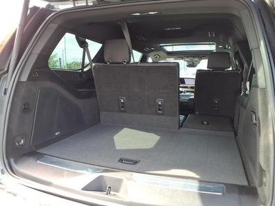 2023 Cadillac Escalade ESV 4WD Premium Luxury