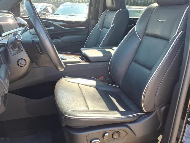 2023 Cadillac Escalade ESV 4WD Premium Luxury