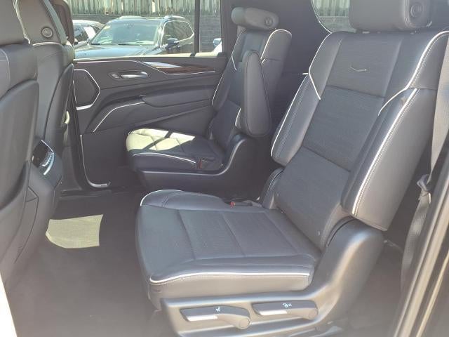 2023 Cadillac Escalade ESV 4WD Premium Luxury